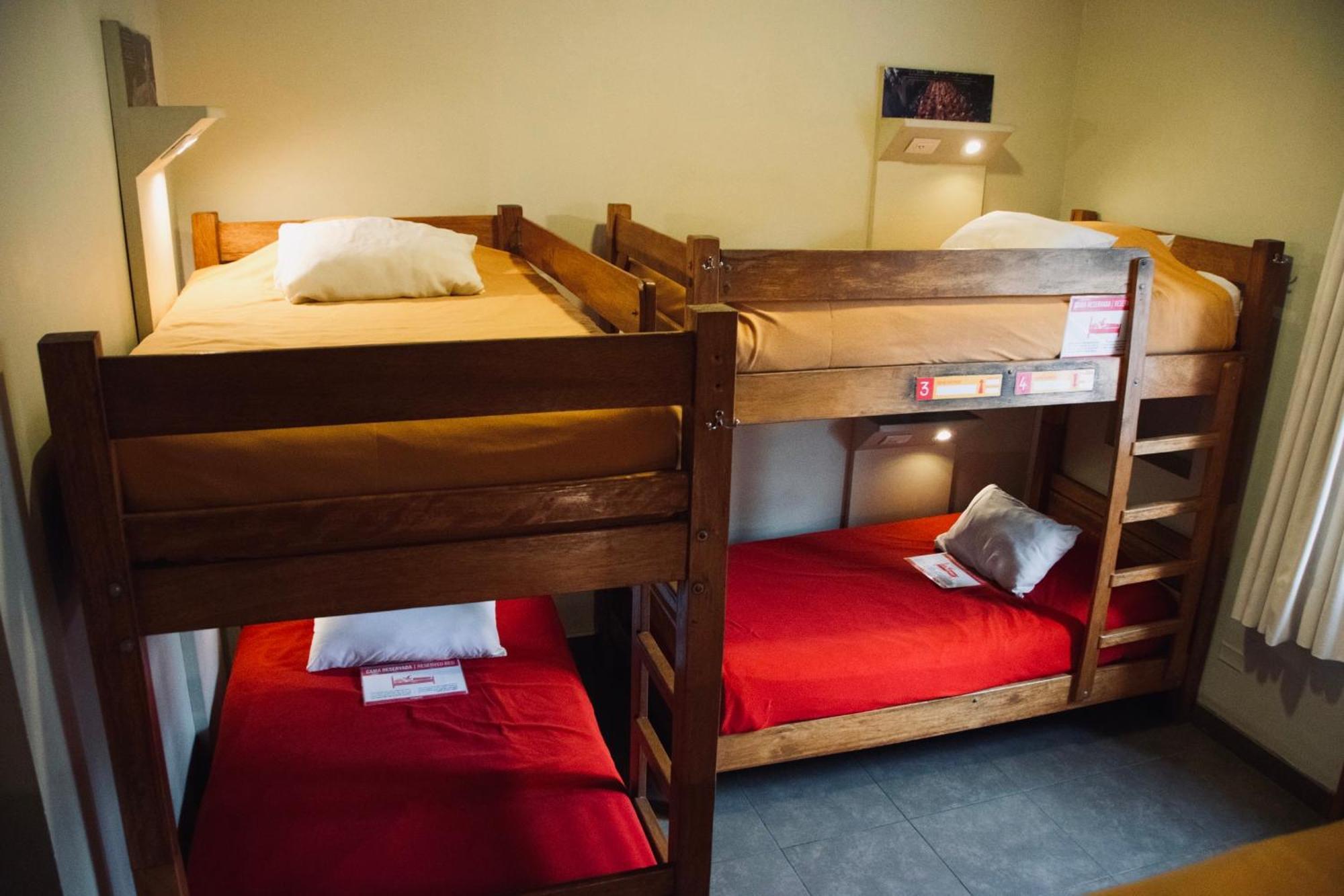 Hostal Pariwana (adults Only)